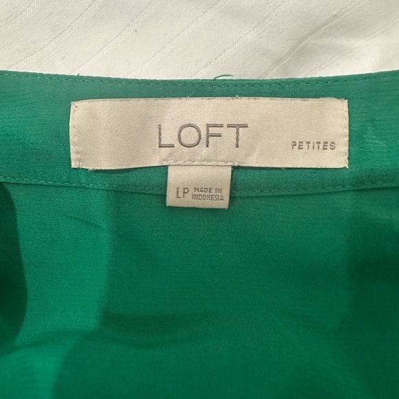 Ann Taylor LOFT Tied Waist Wrap Top - Picture 2 of 3